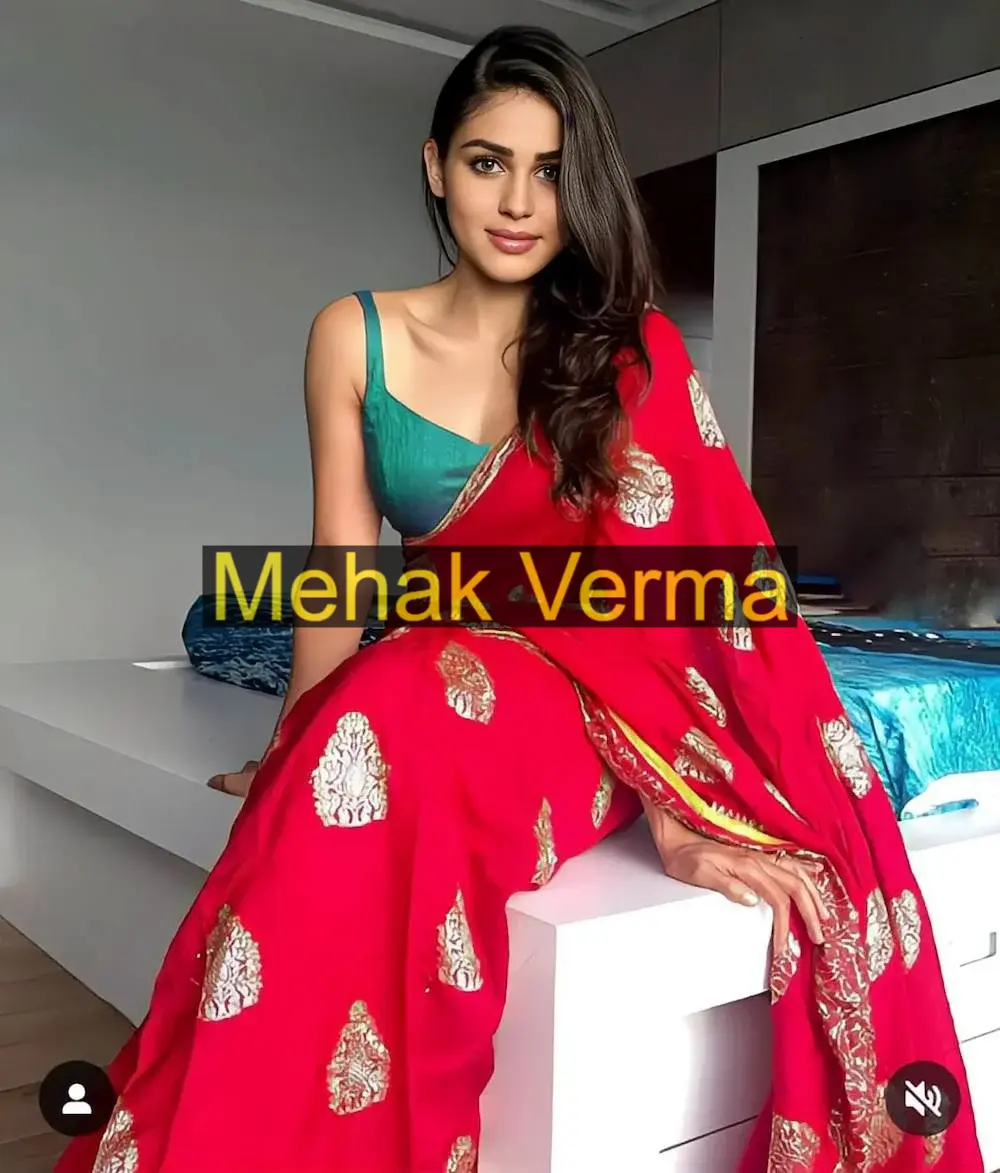 Sexy girl in Mumbai