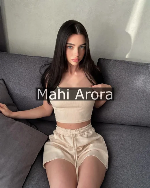 Hot & Cute Escort
