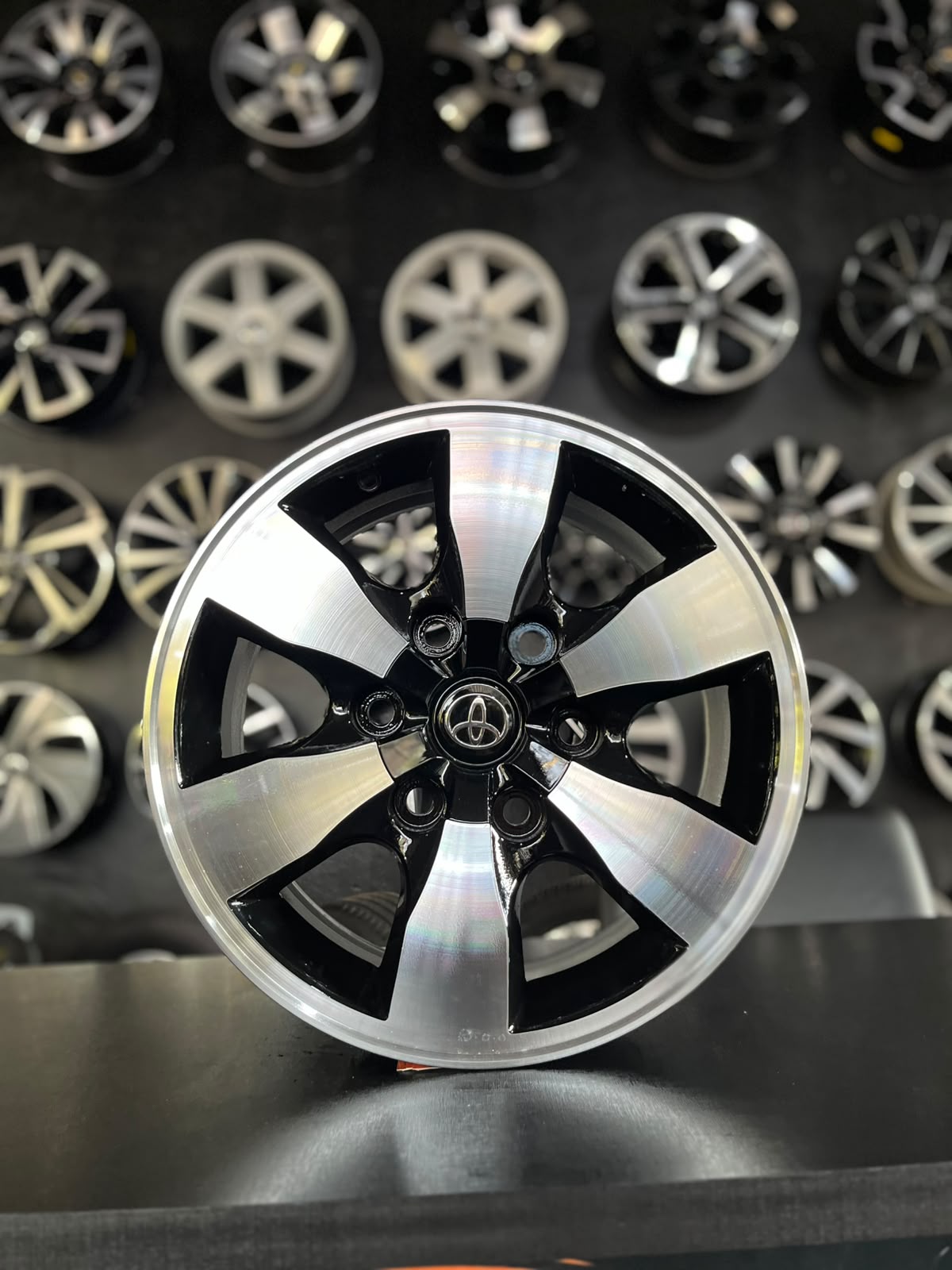 Rodas Semi-Novas Hillux Original