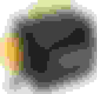 Kabelhalterung und Zubehörfach.