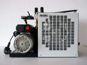 KompTec KT70 SE DUO Komptec Kompressor mit der Modellnummer KT70 SE DUO.