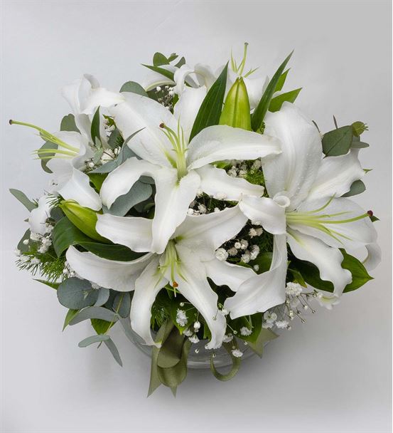 Bulutların Dansı Mis Kokulu Beyaz Lilyumlar - hover