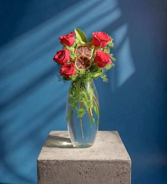 Carignan Serisi 5 States of Kırmızı Gül Aranjmanı - hover