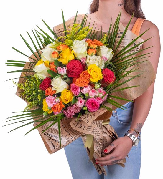 Joyful Blooms Tasarım Gül Buketi