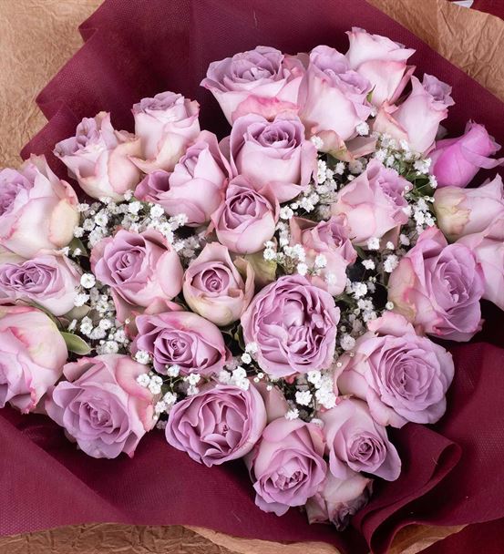 Lovable Kalpli Lilarenk Gül Tasarım Buketi