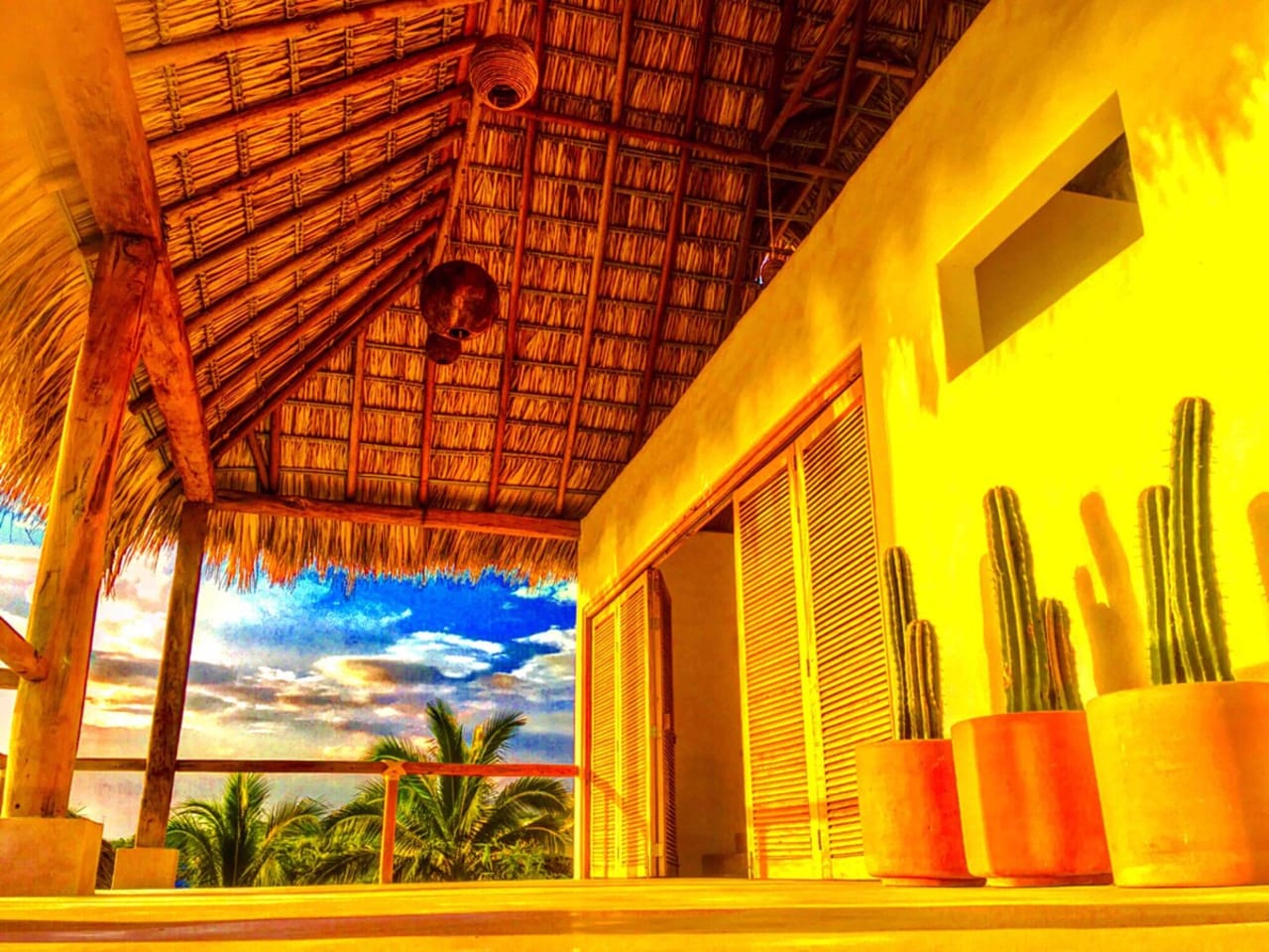 Los 7 Errores que Cometen los Turistas al Buscar Alojamiento en Puerto Escondido