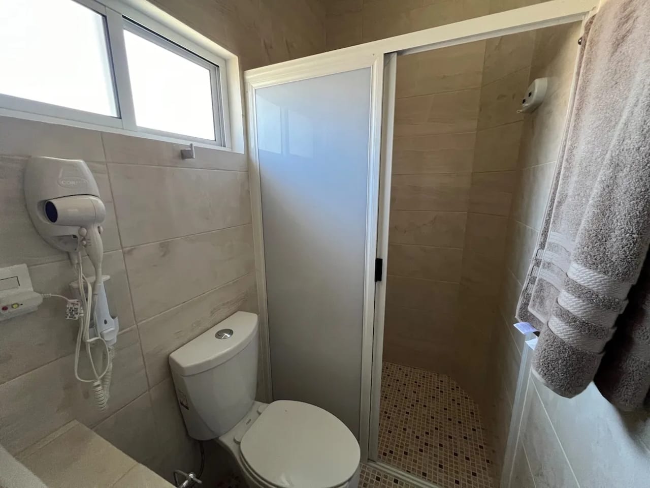 Apartment in Downtown Area with Kitchen and Bathroom
