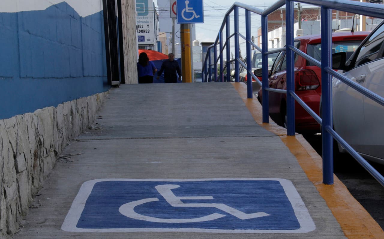 Accessibility Guide: Finding Wheelchair-Friendly Rentals in Puerto Escondido