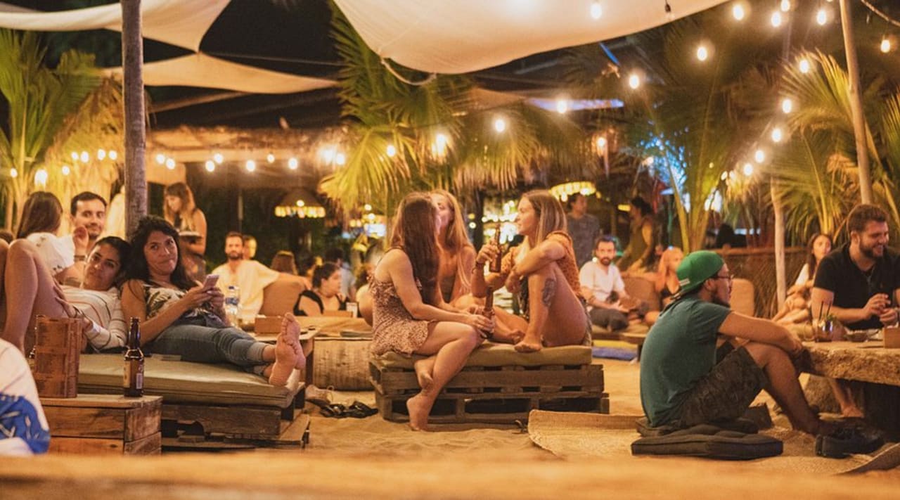 Best Vacation Neighborhoods in Puerto Escondido Within Walking Distance to Restaurants and Bars