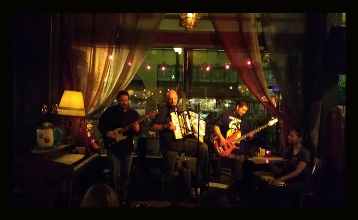 Artists Village Cafe