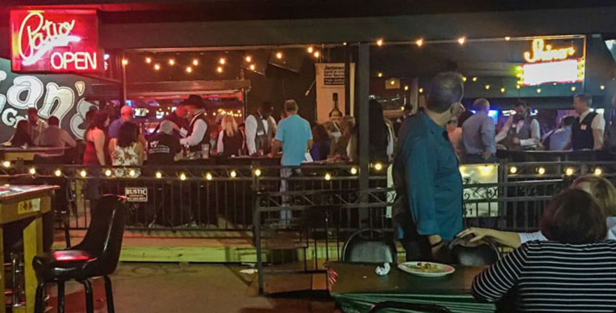 J. Gilligan's Bar & Grill, Arlington, TX