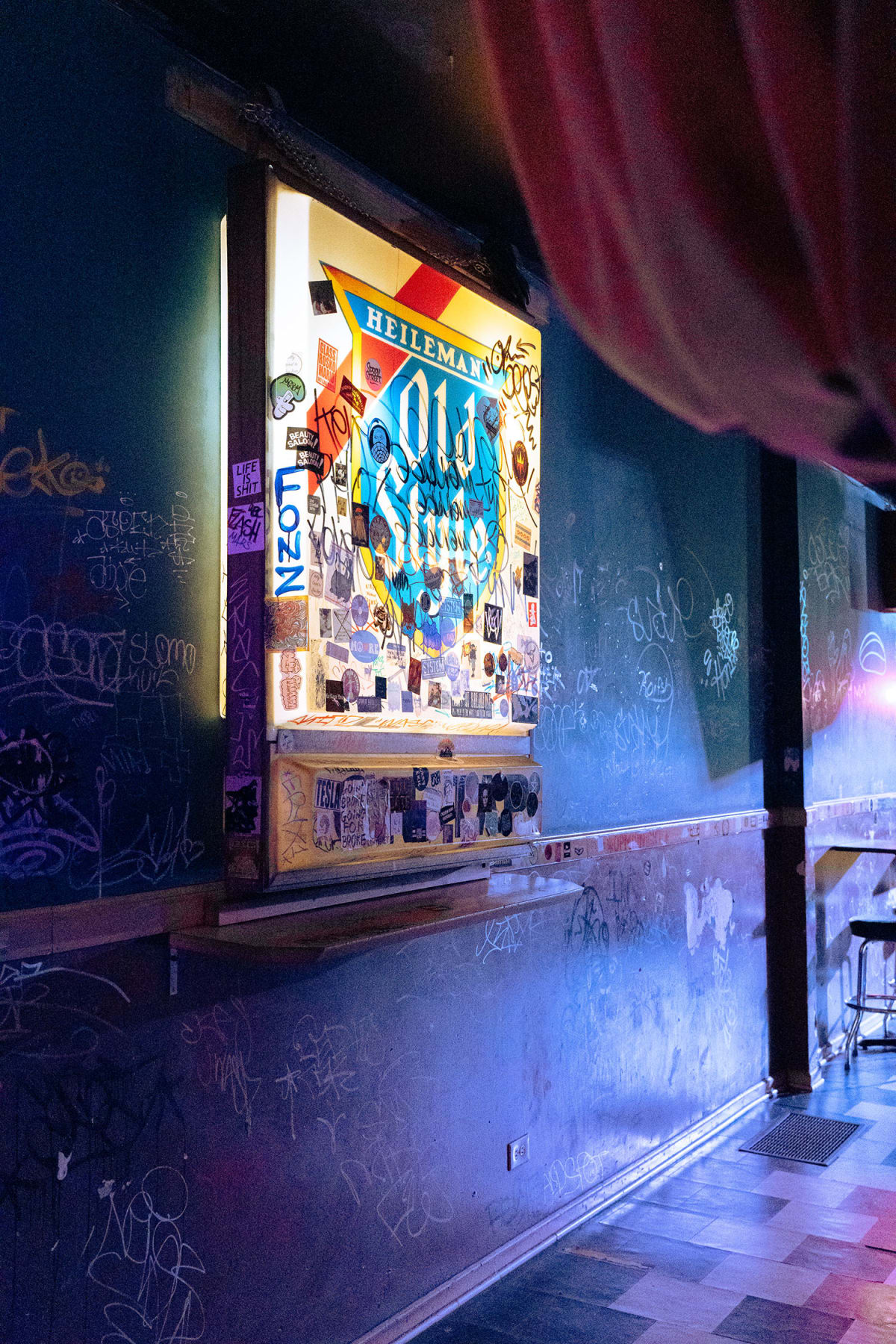 Cole's Bar, Chicago, IL