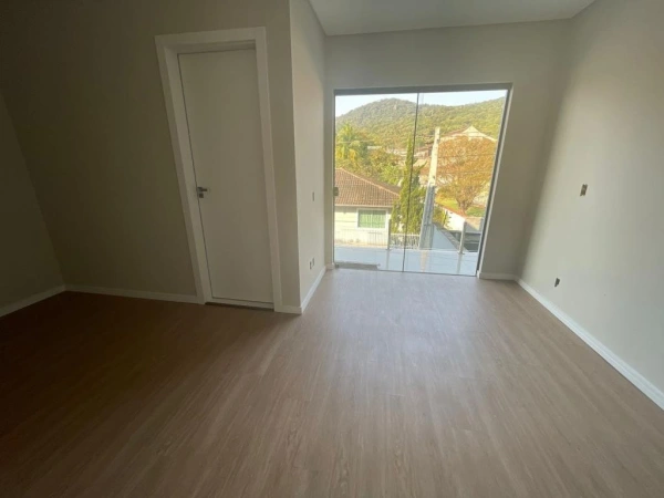 Sobrado Geminado em Joinville