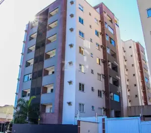 Apartamento para locação em Joinville Costa e Silva com suíte e churrasqueira