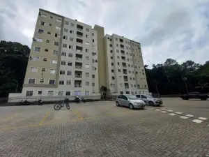 Apartamento à venda em Joinville Floresta com churrasqueira e condomínio completo