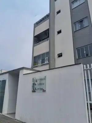 Excelente apartamento disponível para locação, ideal para quem busca conforto, praticidade e uma ótima localização.