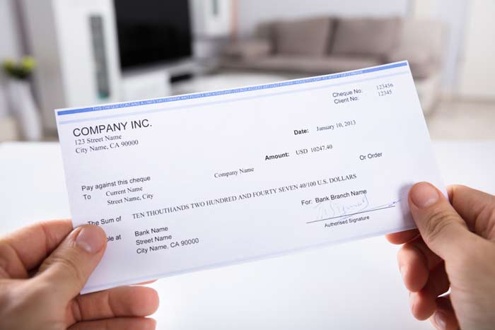 Financial Red Flags People Ignore — Until It’s Too Late - elfpbkdwmrfah8dhawte