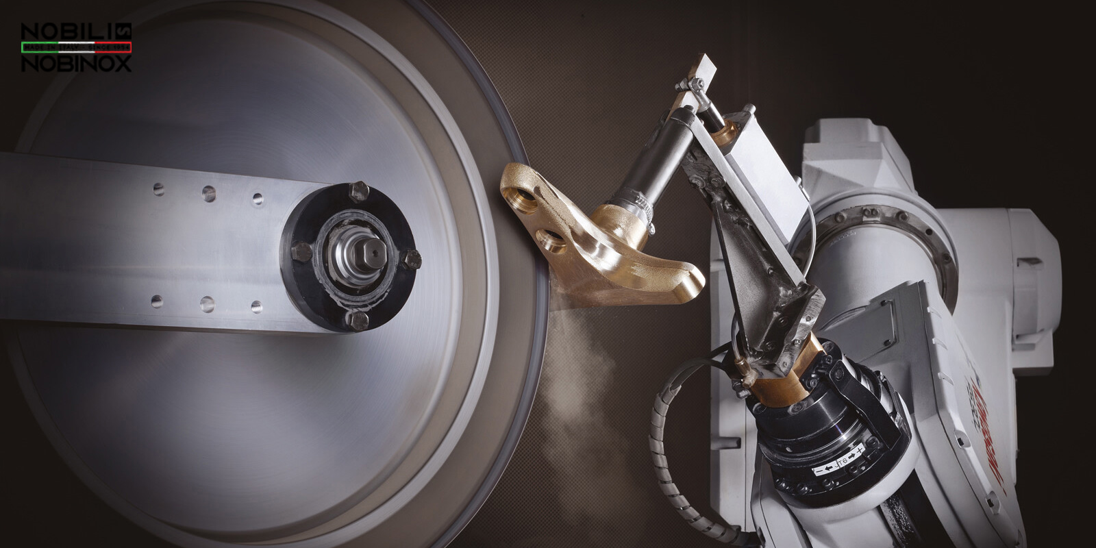 QUY TRÌNH ĐÁNH BÓNG TỰ ĐỘNG HÓA HOÀN TOÀN TẠI NOBILI 