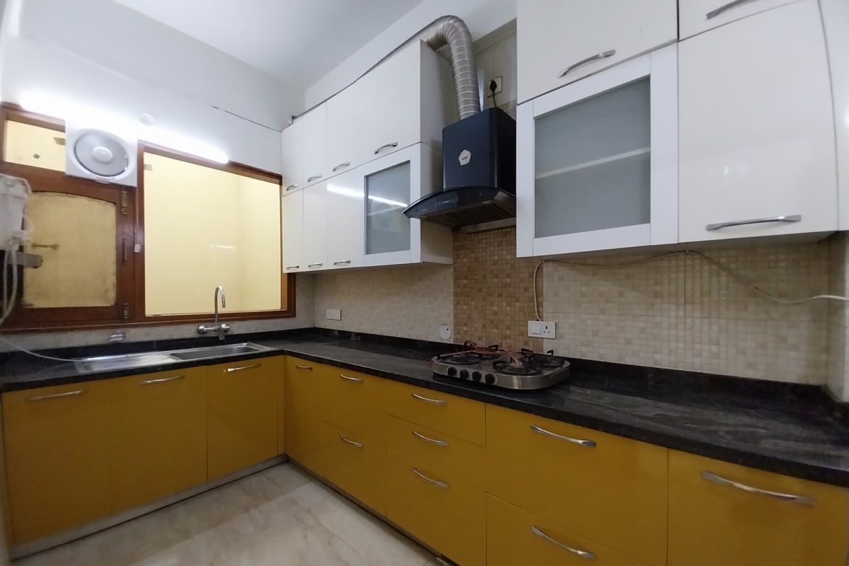 3 Bhk 2nd floor available for rent in sector 46 Gurgaon image 5
