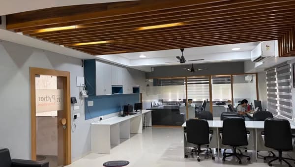 CoLab Coworking Space in Ahmedabad – Gota, Jagatpur | Premium Coworking Space in Ahmedabad