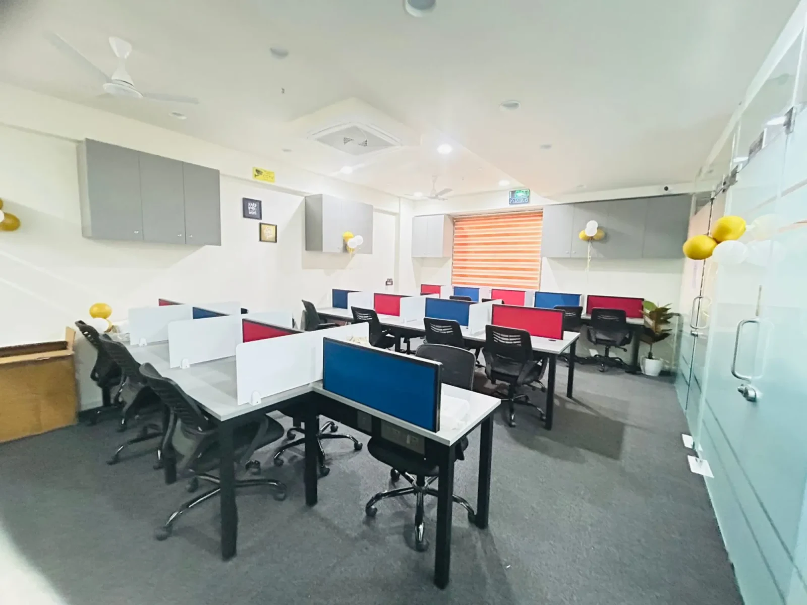 My Work Estate Virtual Office | Virtual Office in Gandhinagar nearby Gift City | GST & Company Registration | Virtual office in Swagat Highstreet Twin City Sargasan workspace photo
