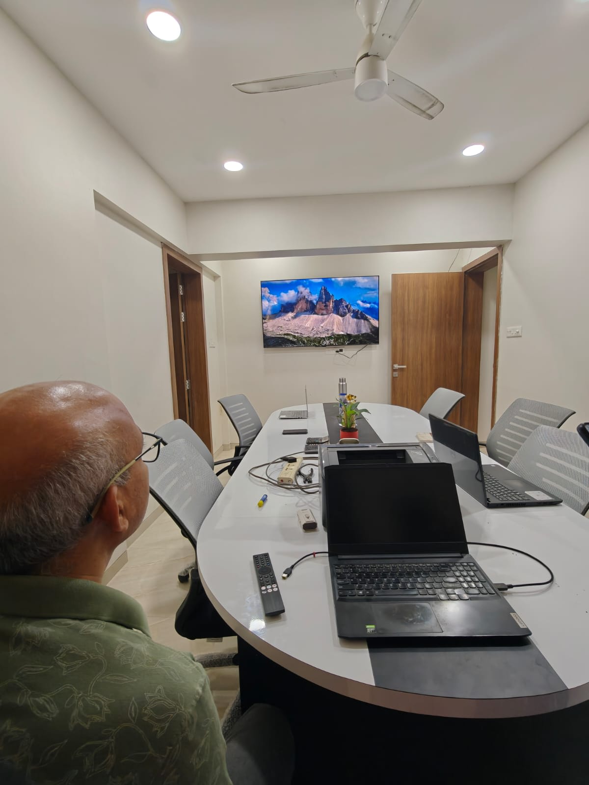 My Work Estate – Coworking Space in Nigdi Pradhikaran, Pune | Pratham Coworking workspace photo
