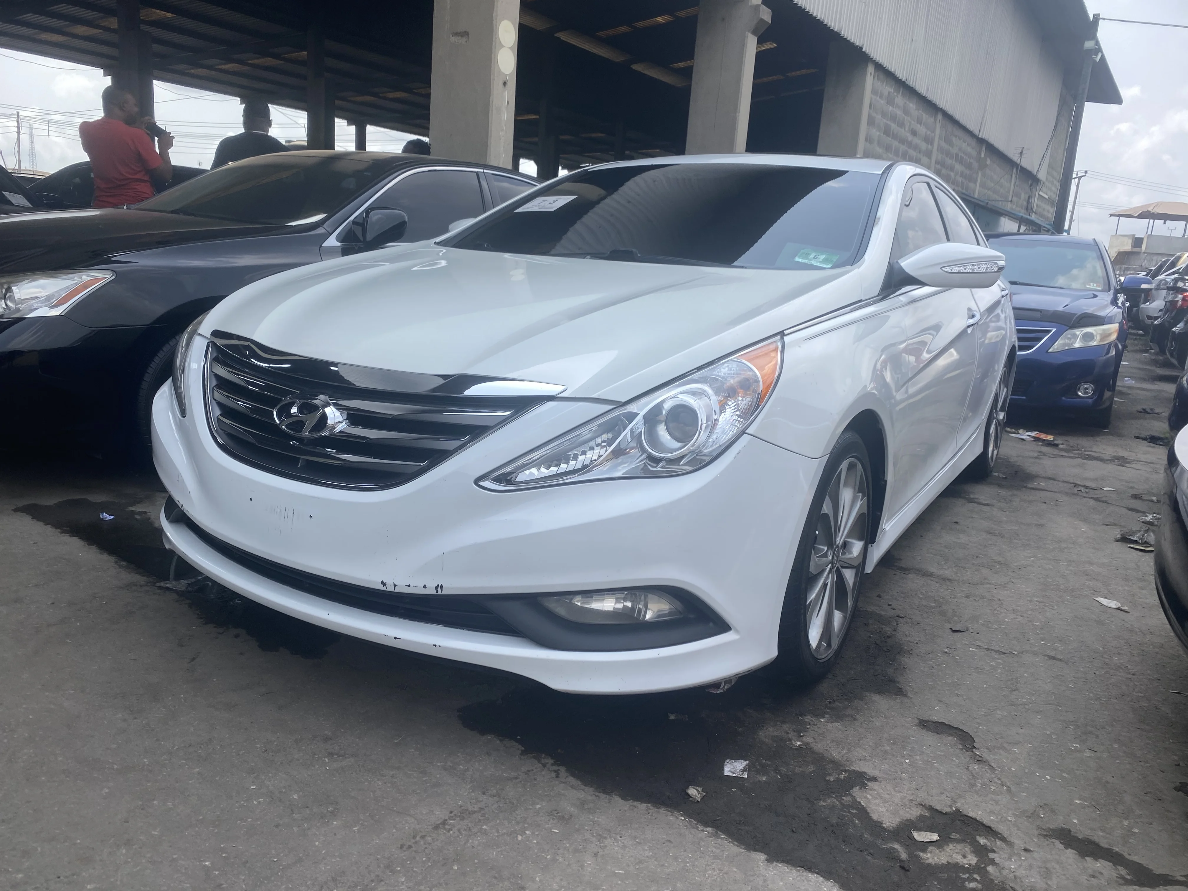 2014 Hyundai Sonata – Passenger Cars
