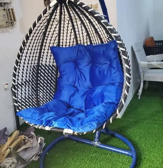 Swing chair – Garden Furniture and Pools