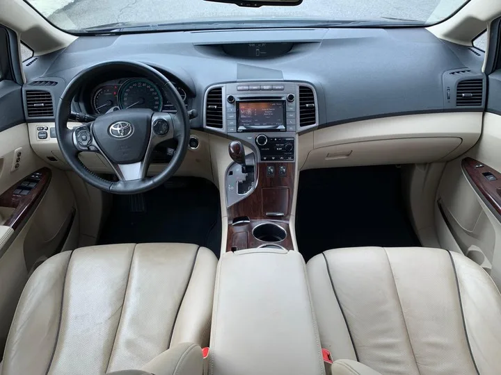 Toyota Venza Xle