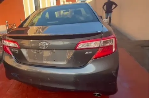 Camry 2013 SE. – Passenger Cars