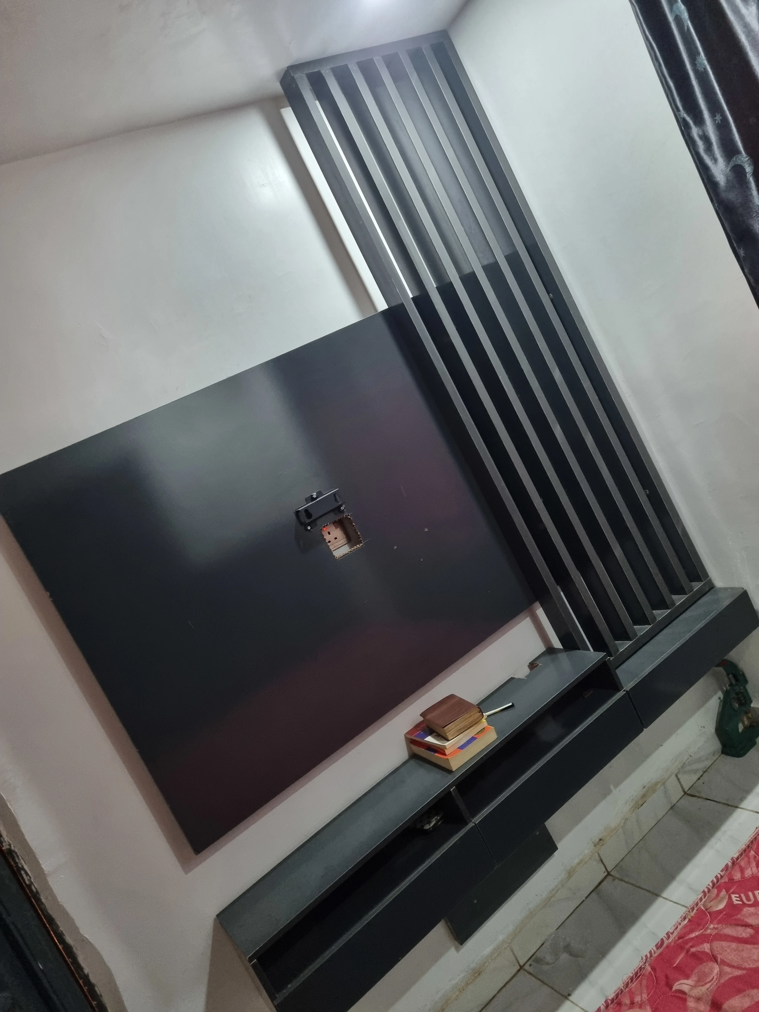 Tv console  – Other Furniture