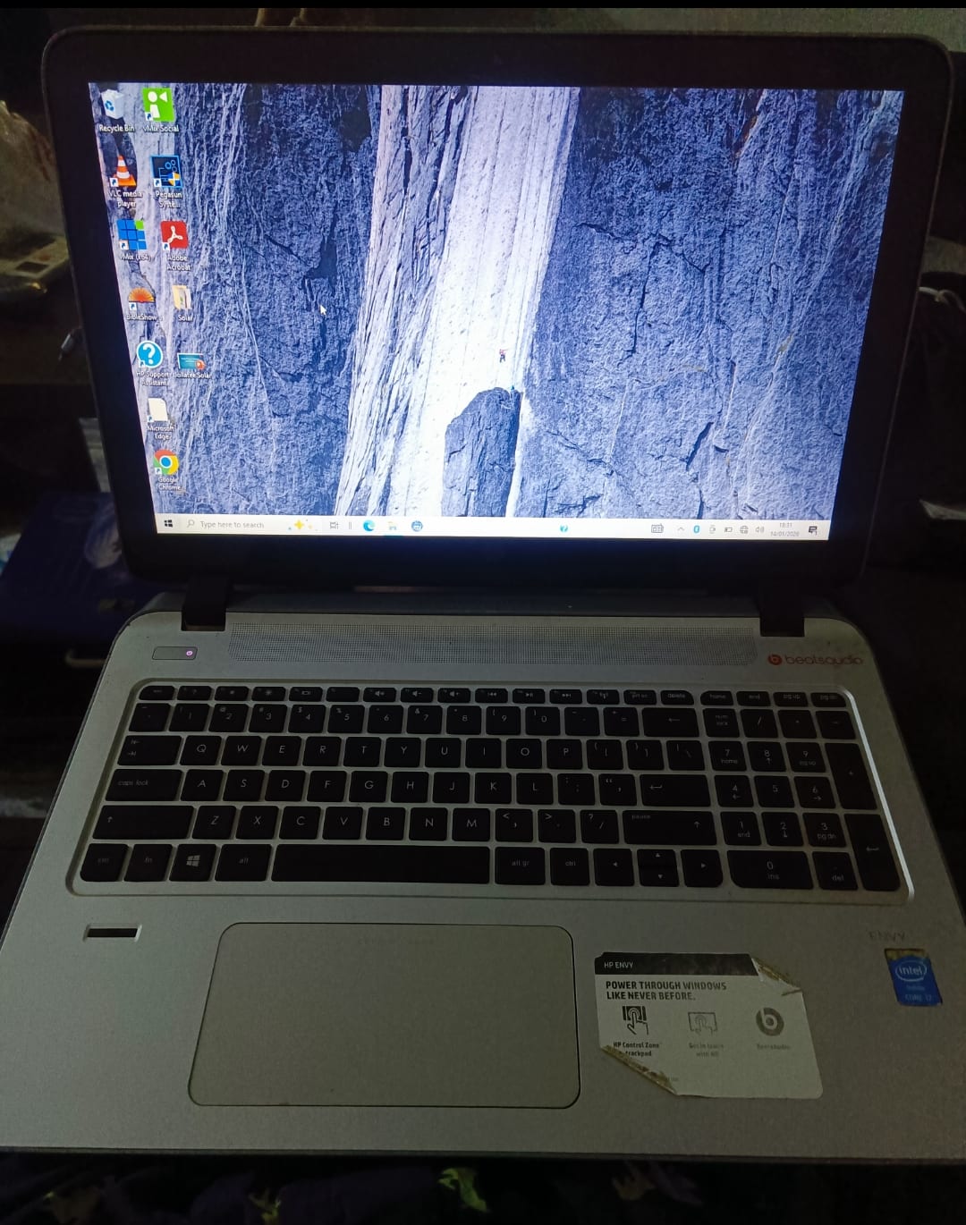 HP Envy 15 16GB RAM Intel Core i7 – Laptops