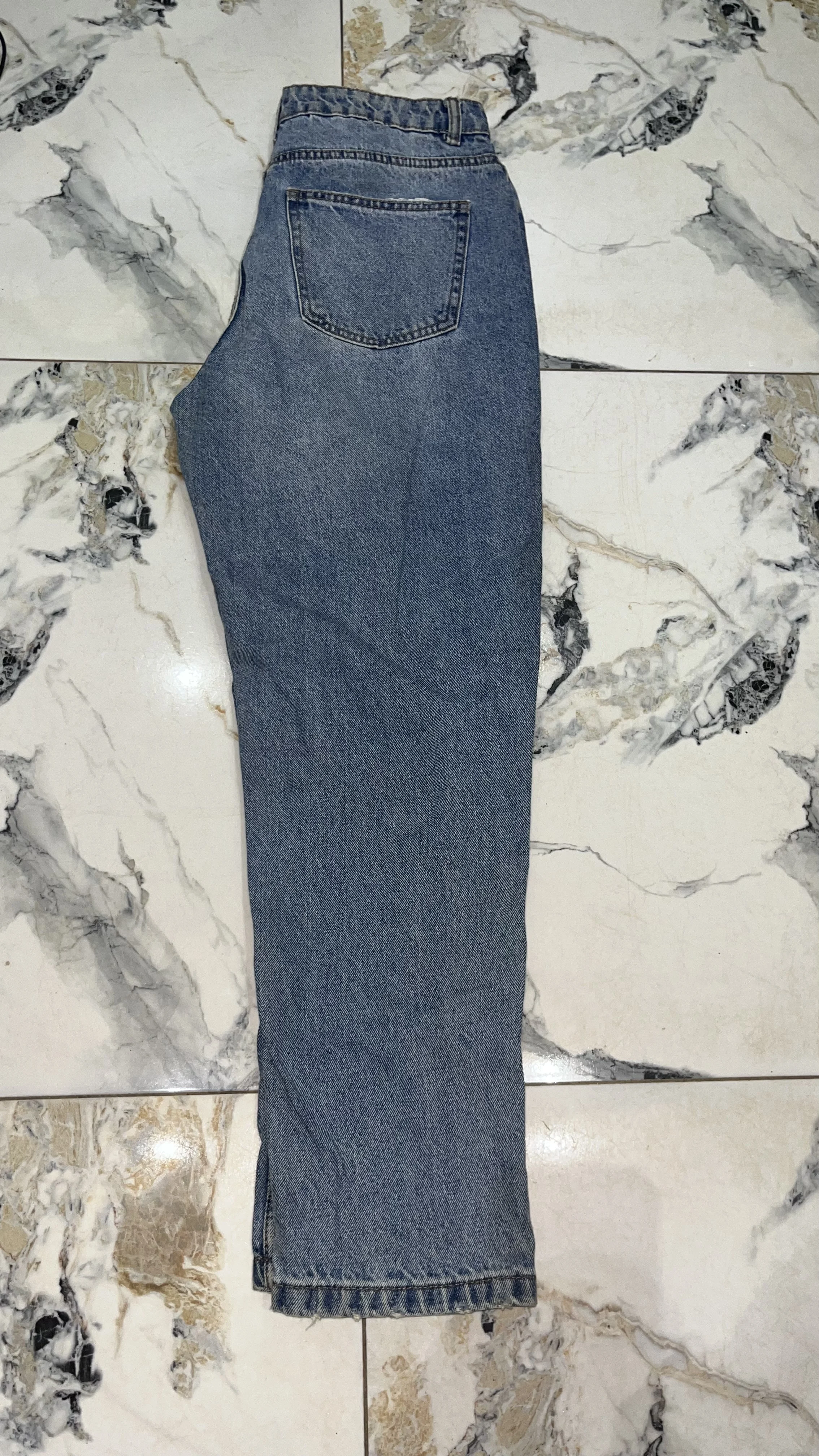 Thrift Fashion: Women’s Ripped Jeans – – Women's Clothing