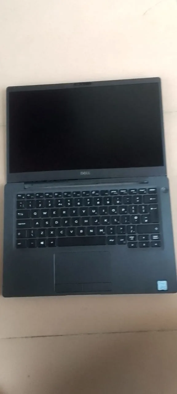Dell Latitude 7300 | Core i5 | 16GB RAM | 256GBSSD – Laptops