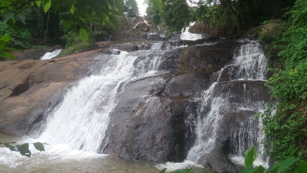 Aruvikkuzhi Waterfalls Kottayam