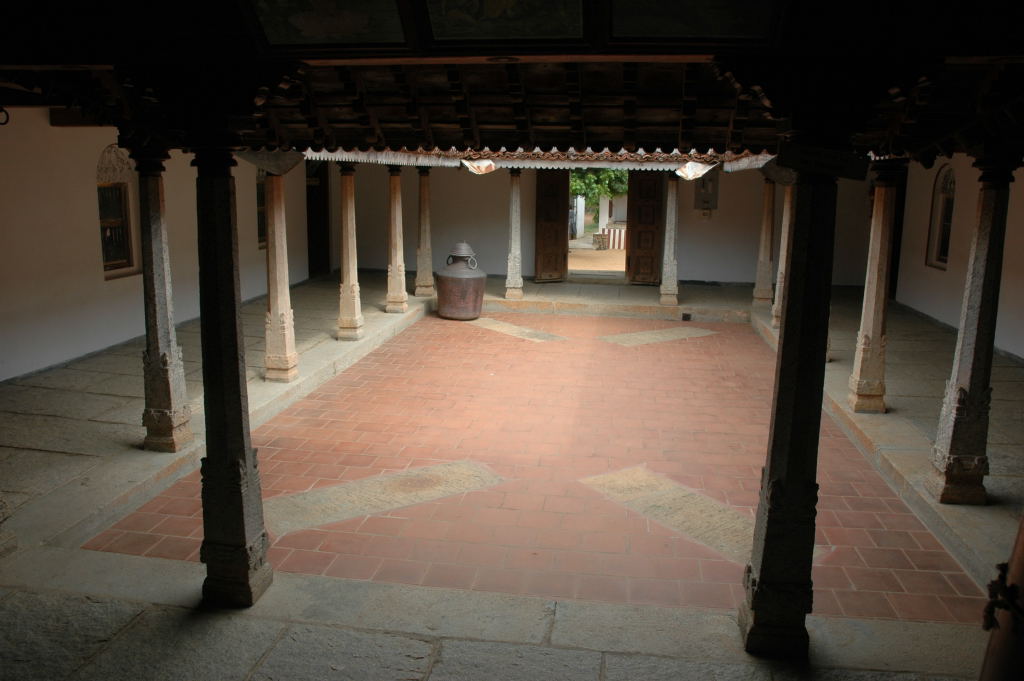 DakshinaChitra
