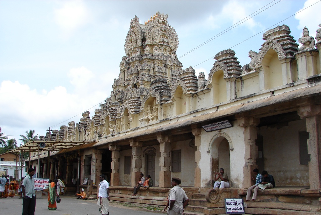 Melukote Cheluvanarayana Swamy Temple