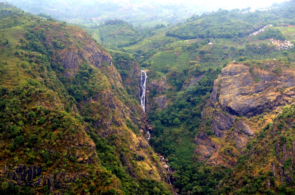 Catherine Falls Coonoor