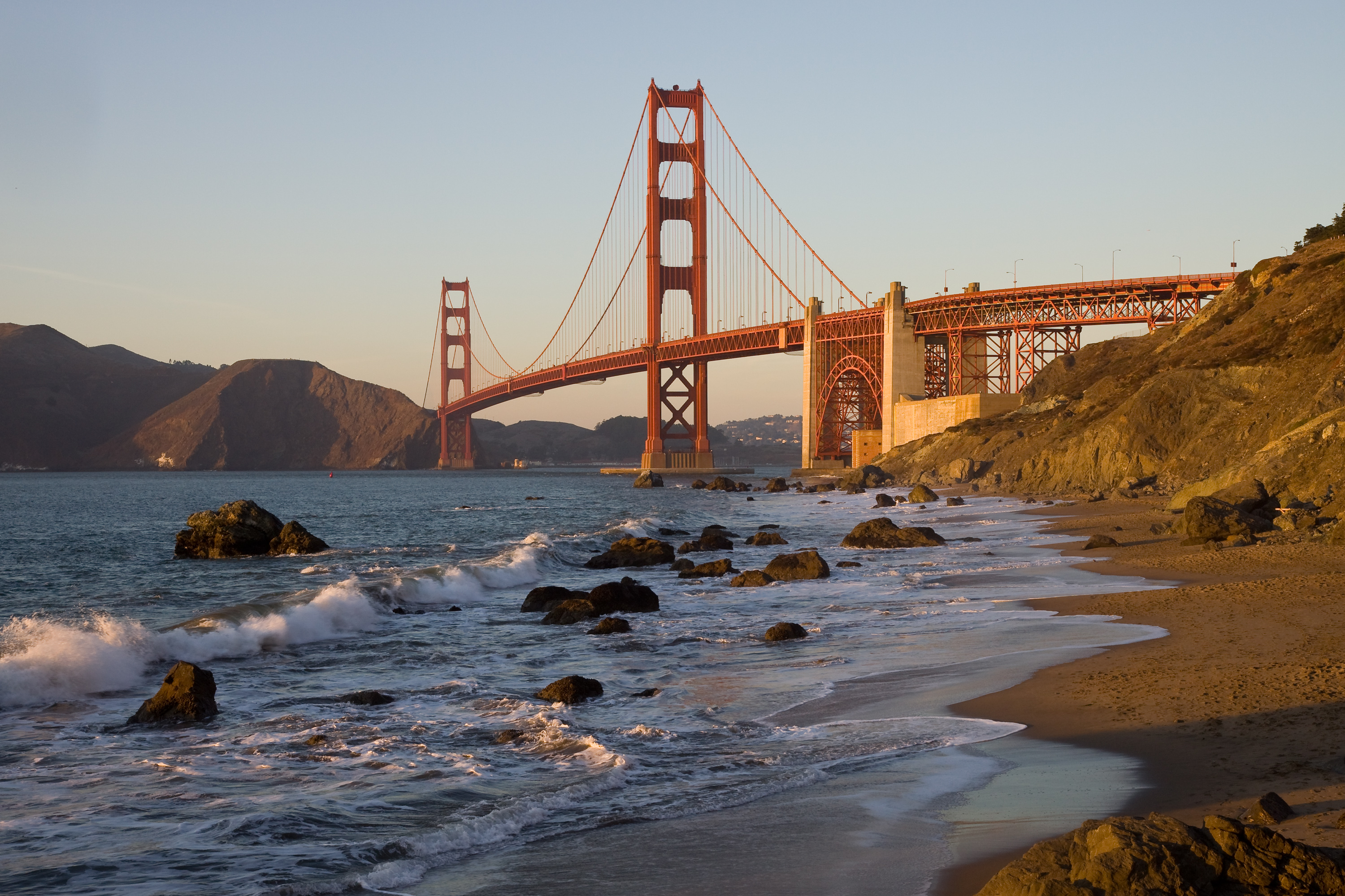Top 10 Places to Visit in California: A Golden State Adventure Guide
