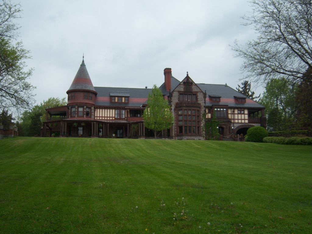 Sonnenberg Gardens and Mansion