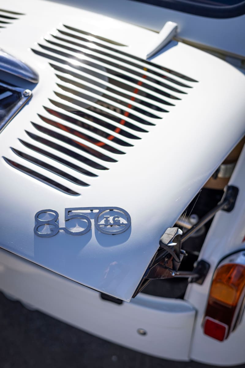 Dettaglio 850