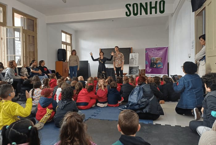 Projeto encerra com a doação de 1000 livros