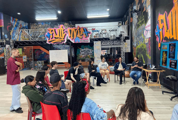 Vielas Espaço Cultural recebe oficina gratuita de roteiro