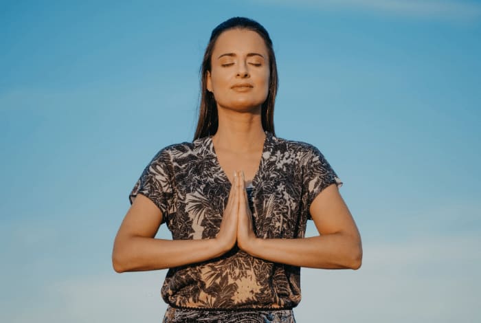 Como a Mesa Quântica Estelar Nova Era atua?