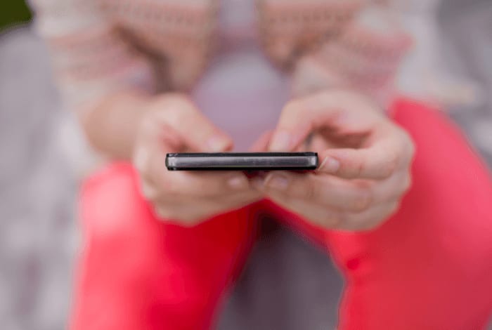 “Cronicamente online”: como a Geração Z tenta evitar o vício em telas