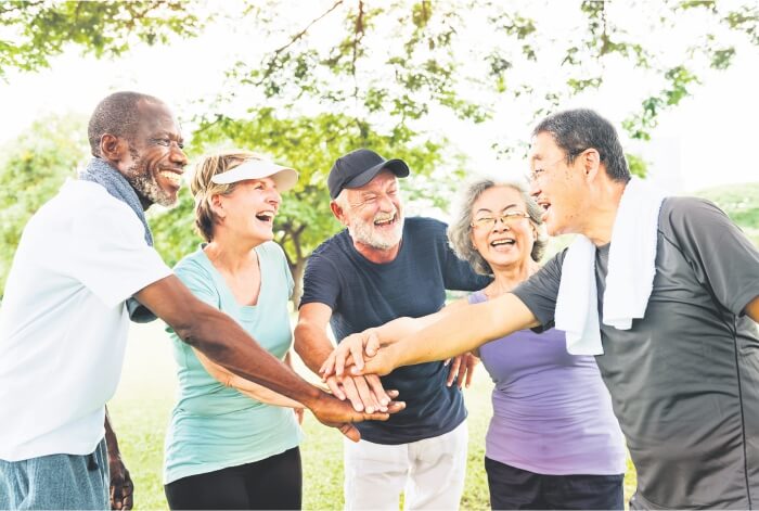 Grupo de pessoas com mais de 60 anos 