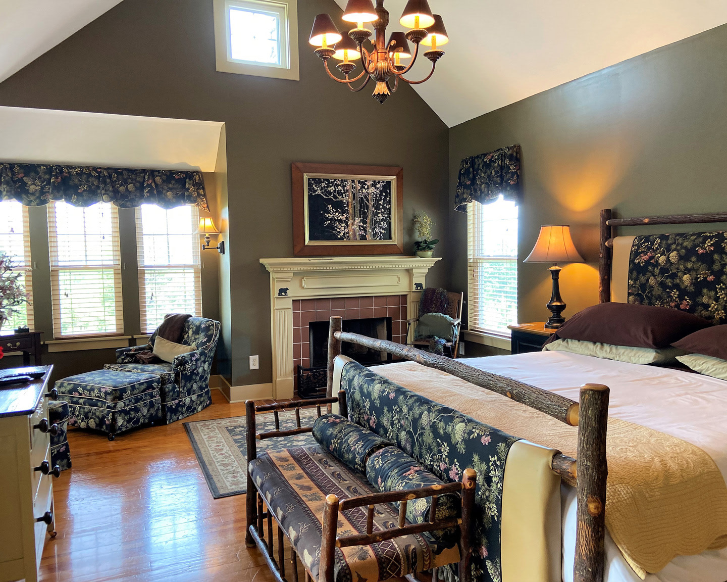 Mountain View Suite