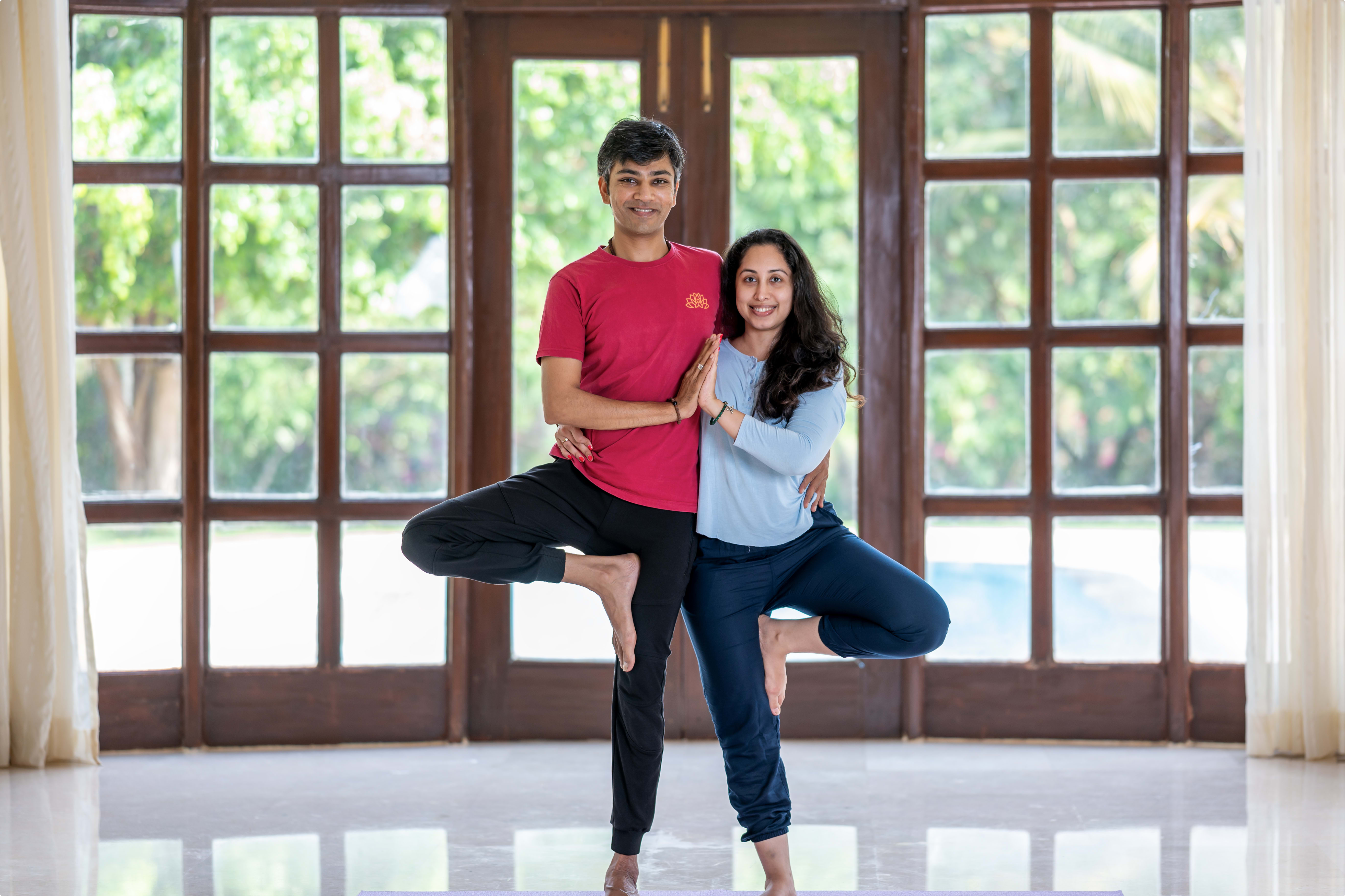 7 Benefits Of Practising Couple Yoga