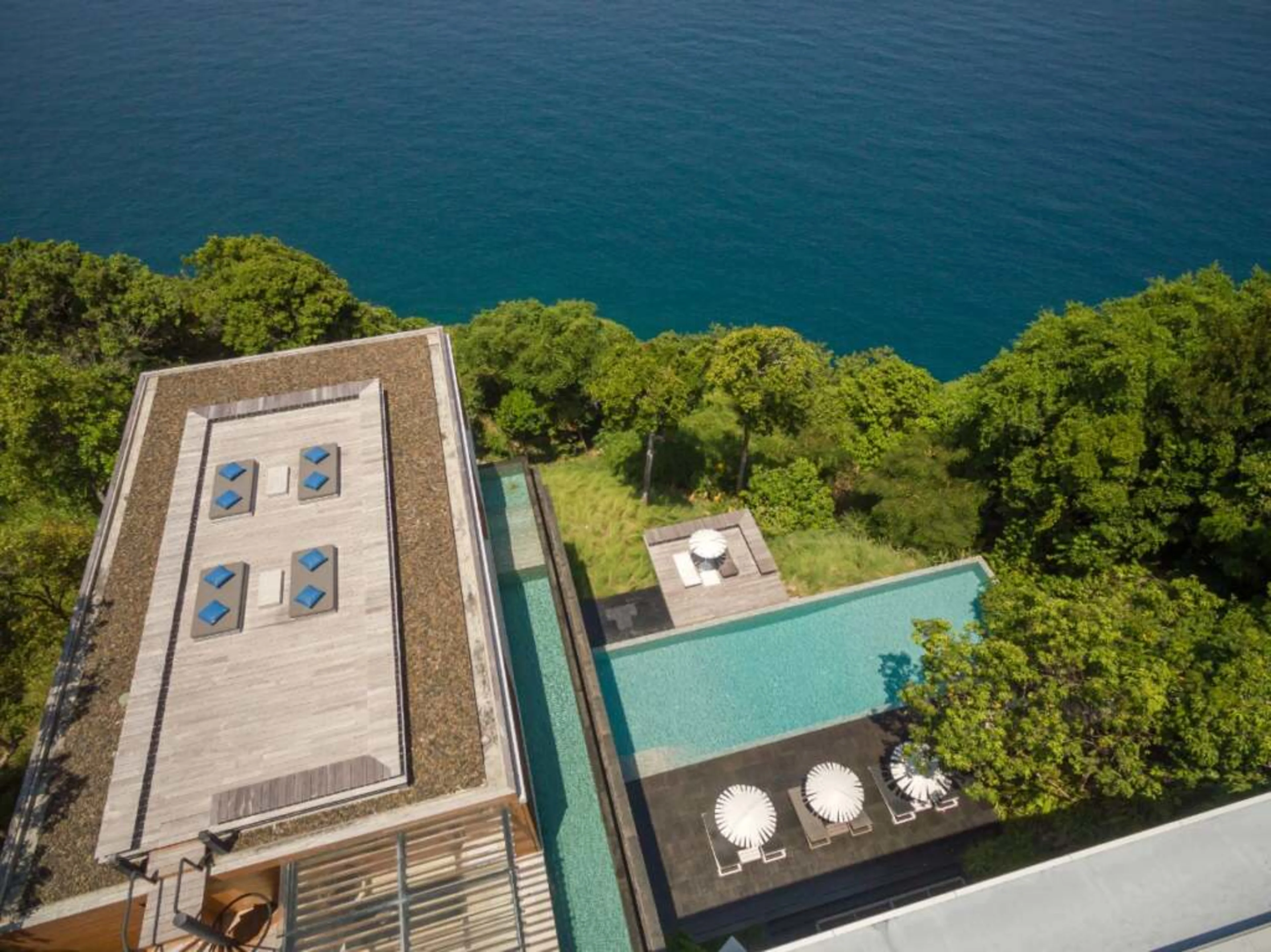 The James Bond Villa: Villa Mayavee – Modern Oceanfront Luxury — photo 5