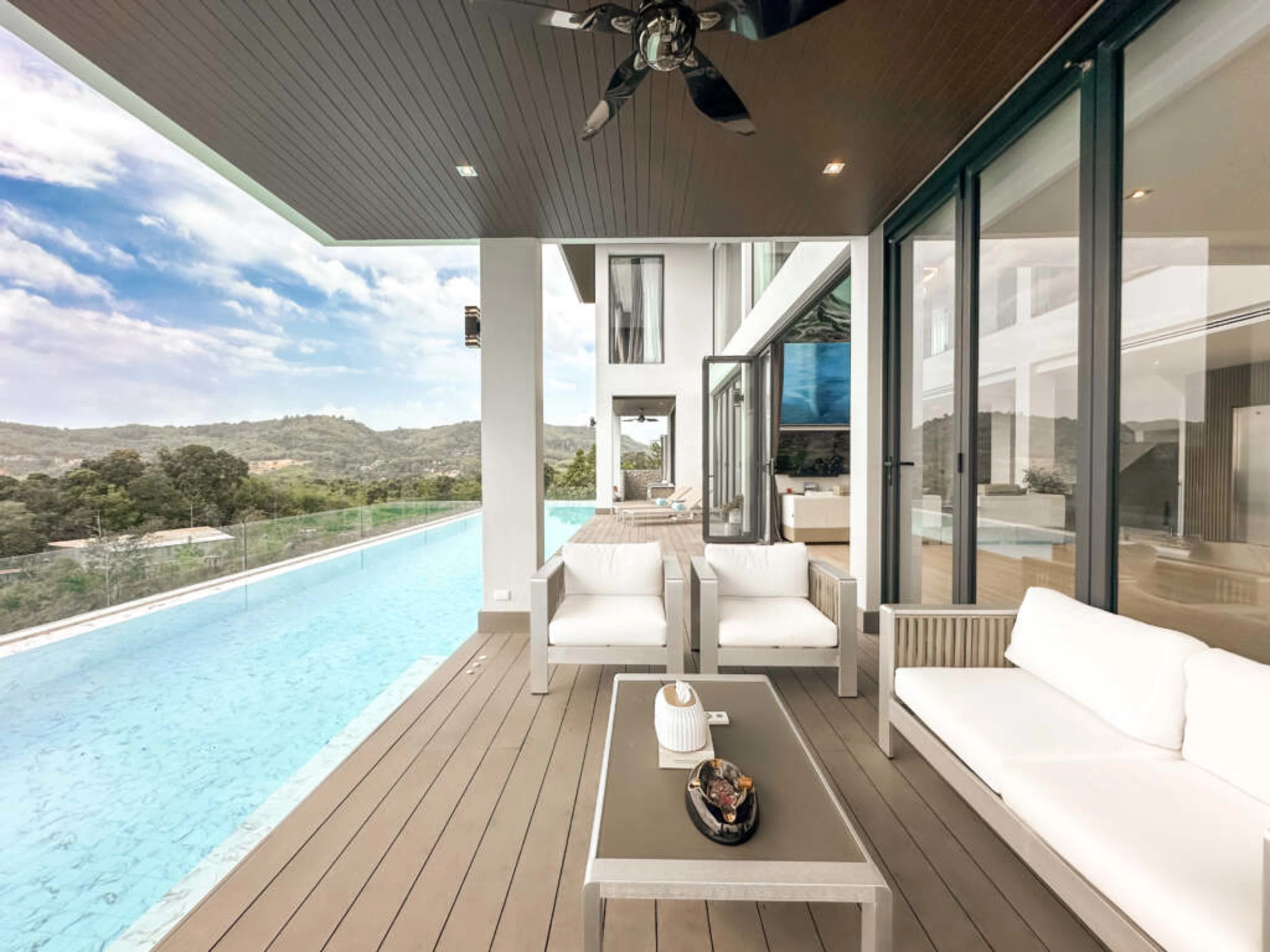 Ocean Hills: 6 Bedroom Modern Luxury Pool Villa in Layan — photo 3